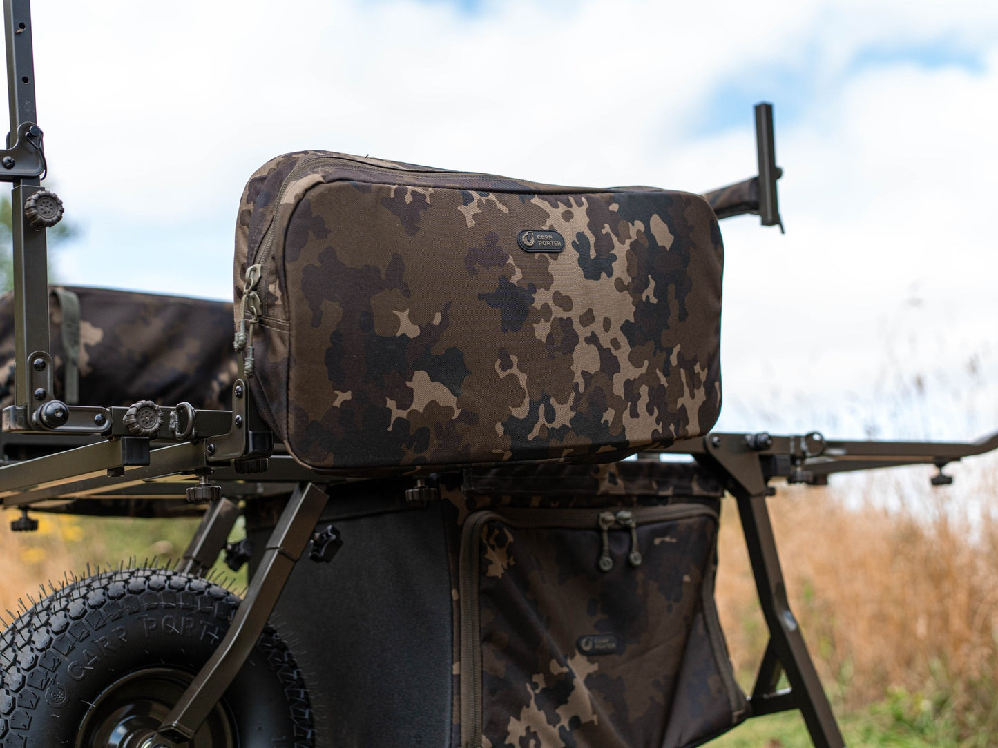 Carp Porter - Side Bar Bags Dark Kamo