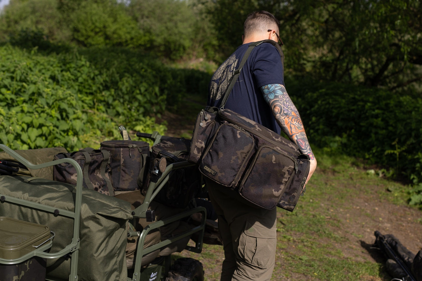 Korda - Compac Small Carryall Dark Kamo