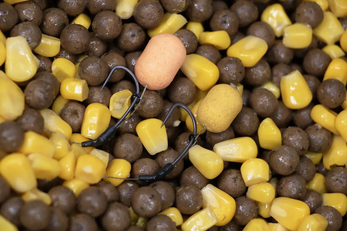 DNA Baits The Bug Half Tones Wafters – Yellow & Orange Carp Fishing Hookbaits